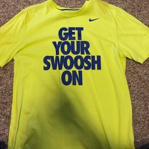 Men’s Nike shirt